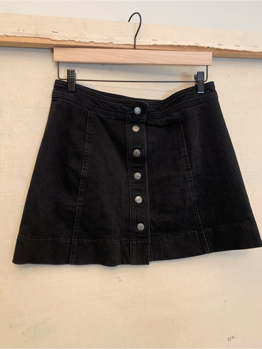 Women’s Madewell Black Button-Front Denim Mini Skirt, Size 8